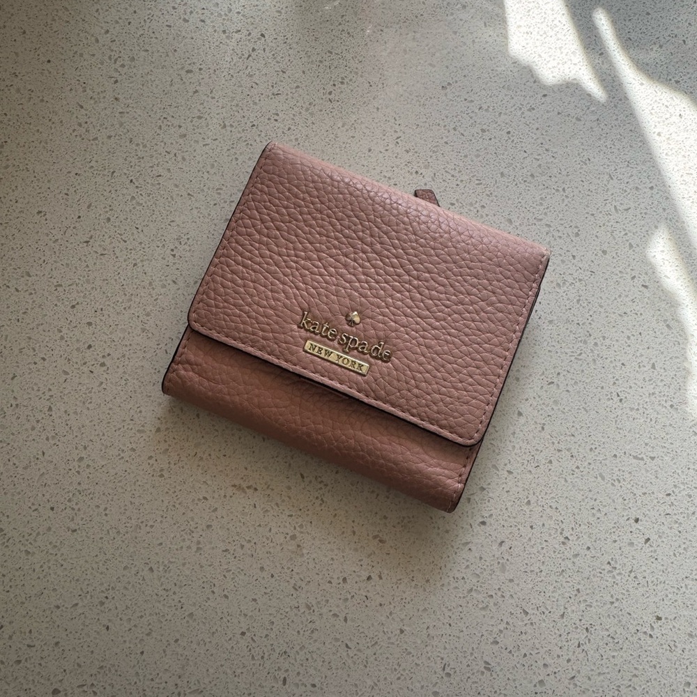 Kate Spade Purse Wallet Leather Light Pink/Gold Trifold